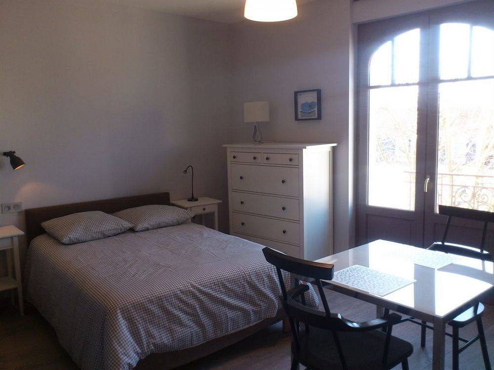 Vichy Residencia Exterior foto